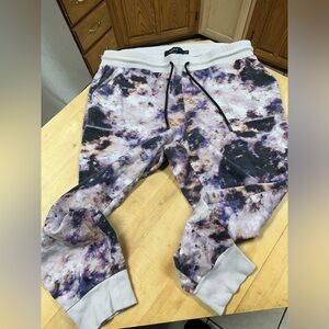 Torrid Size 2 Purple and white tie-dye joggers